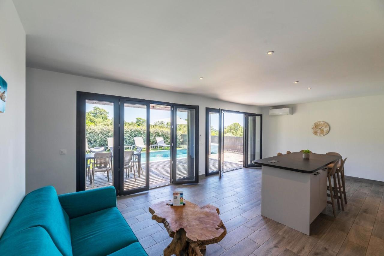 Residence Pierre & Vacances Premium Les Terrasses D'Arsella ポルトヴェッキオ エクステリア 写真